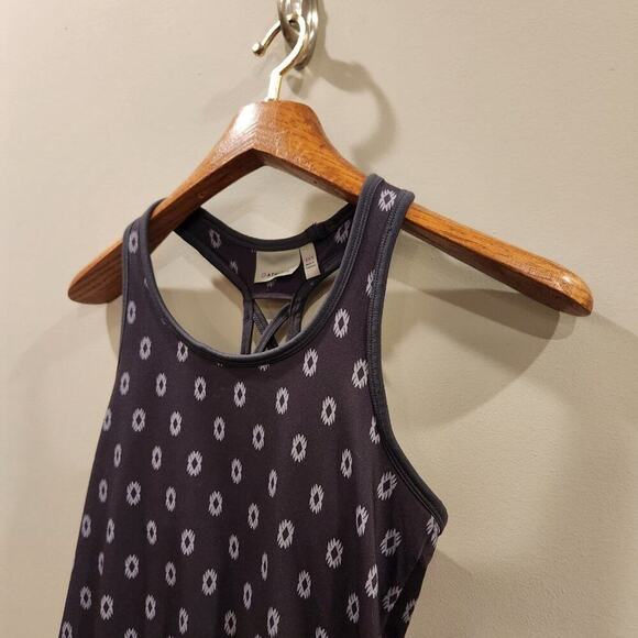 Athleta Size XXS Tic Tac Toe Mandala Print Tank Bra - Picture 3 of 12